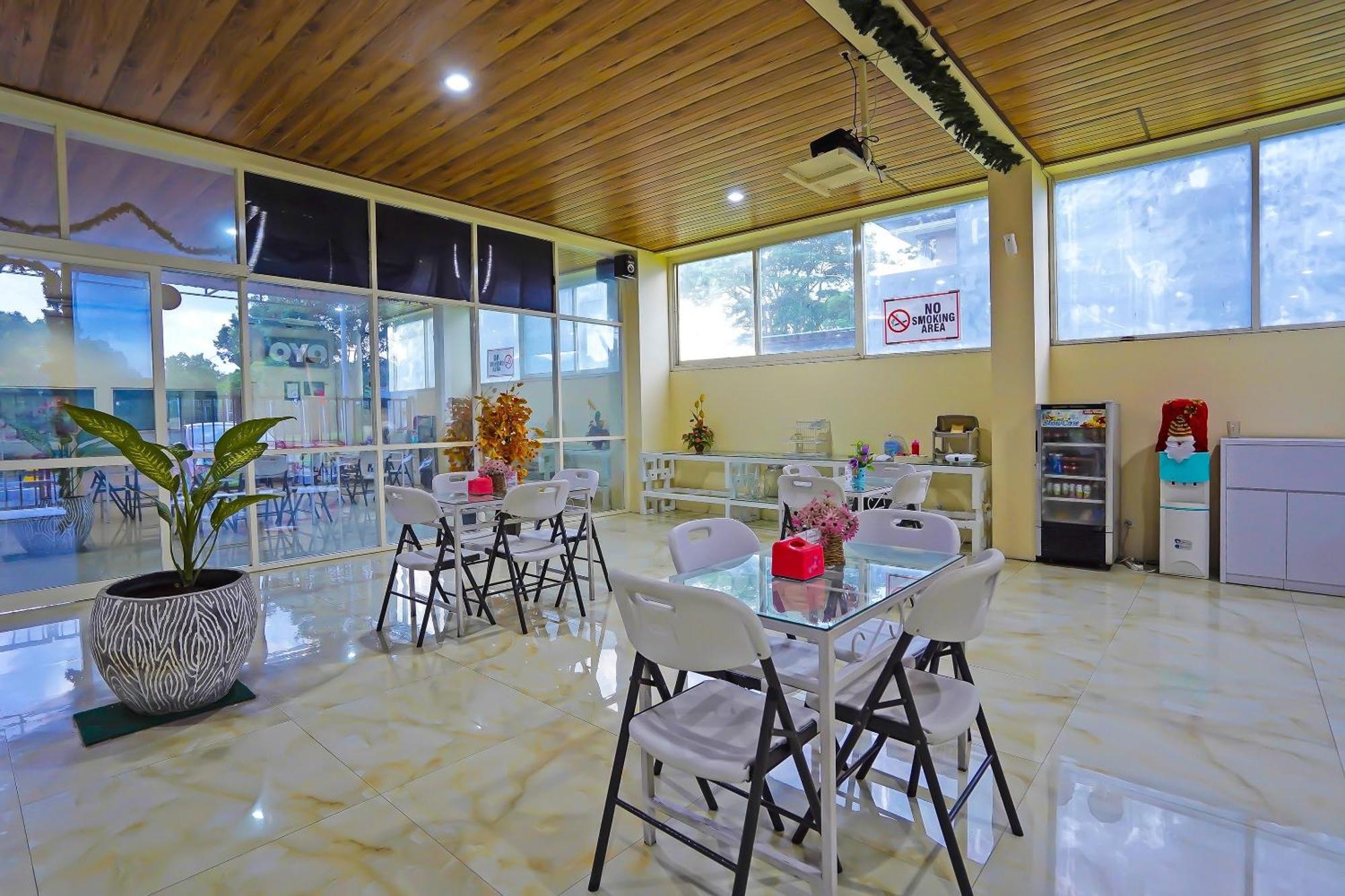 Oyo Life 511 Grace Residence Surabaja Zewnętrze zdjęcie